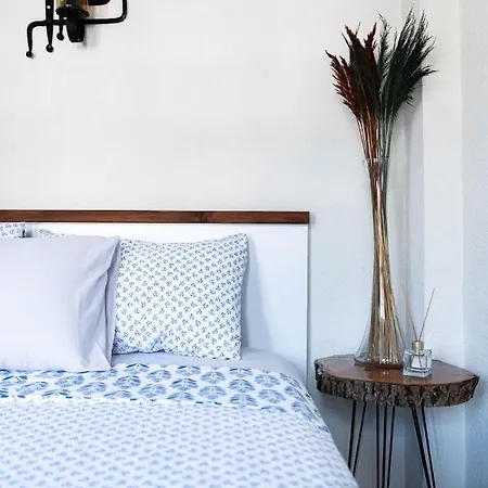 Rain And Food 酒店 3*