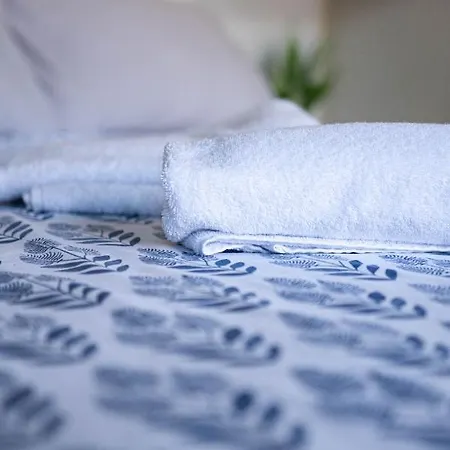 Rain And Food 酒店 3*