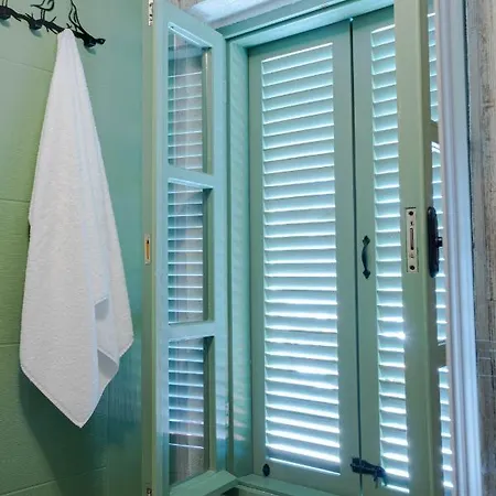 Rain And Food Marmaris